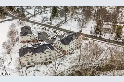 101 Autumn Ct, Little Falls Township, NJ 07424 - Photo 37