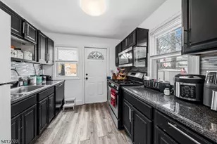 180 Beech St, Belleville, NJ 07109 - Photo 9