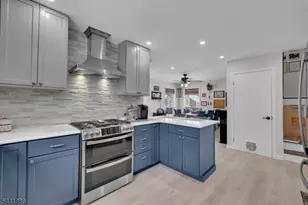 38 Silver Springs Dr, Roxbury Township, NJ 07850 - Photo 17