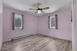 38 Silver Springs Dr, Roxbury Township, NJ 07850 - Photo 31