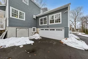 65 7 Oaks Dr, New Providence, NJ 07901 - Photo 41