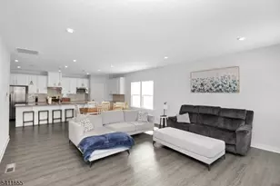 9 Mountain View Ln, Mansfield Township, NJ 07865 - Photo 3