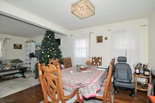 300 Kennedy Dr, Linden, NJ 07036 - Photo 7