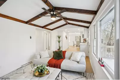 13 Cliffside Ter, Vernon Twp., NJ 07461 - Photo 3