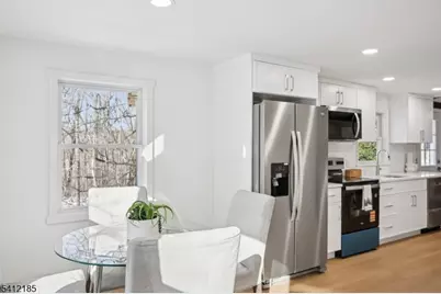 13 Cliffside Ter, Vernon Twp., NJ 07461 - Photo 7