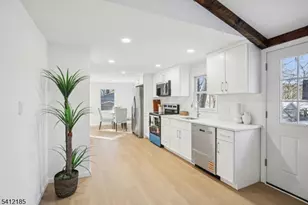 13 Cliffside Terrace, Vernon Twp., NJ 07461 - Photo 5