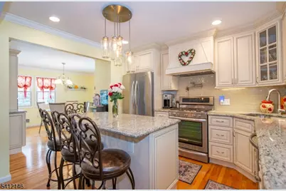 17 Iron Forge Rd, Parsippany, NJ 07054 - Photo 3