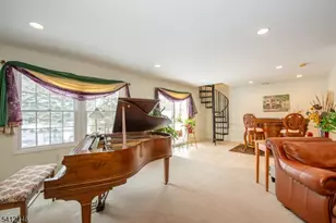 17 Iron Forge Rd, Parsippany, NJ 07054 - Photo 21