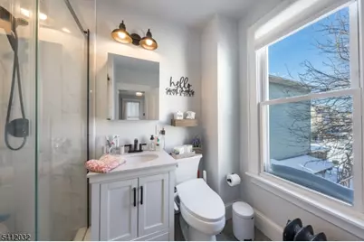 529 Maple Ave, Elizabeth, NJ 07202 - Photo 25