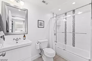 47 47th St, Weehawken Twp., NJ 07086 - Photo 17