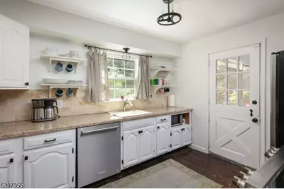 924 Maurice Ave, Rahway, NJ 07065 - Photo 13