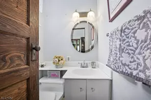 30 Lincoln Ave, Totowa, NJ 07512 - Photo 17