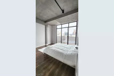 58-60 Elm St #601, Newark, NJ 07105 - Photo 9