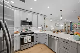 208 Fischer Ct, Rockaway Township, NJ 07834 - Photo 11