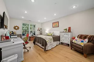 208 Fischer Ct, Rockaway Township, NJ 07834 - Photo 23