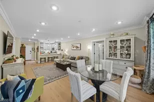 208 Fischer Ct, Rockaway Township, NJ 07834 - Photo 3