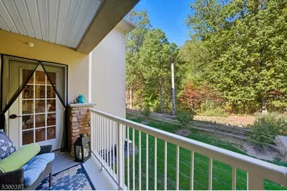 208 Fischer Ct, Rockaway Township, NJ 07834 - Photo 3