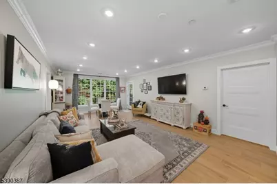 208 Fischer Ct, Rockaway Township, NJ 07834 - Photo 13