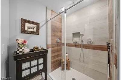 208 Fischer Ct, Rockaway Township, NJ 07834 - Photo 27