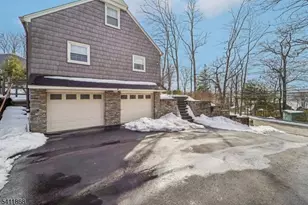 406 Indian Rd, Wayne, NJ 07470 - Photo 37