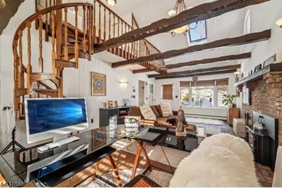 406 Indian Rd, Wayne, NJ 07470 - Photo 11