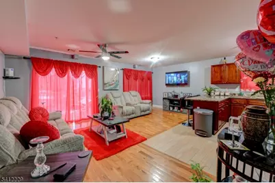 219 Summer Ave, Newark, NJ 07104 - Photo 5