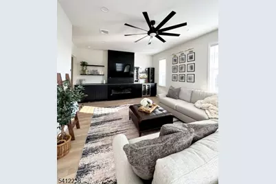 335B Hackensack St, Carlstadt, NJ 07072 - Photo 5