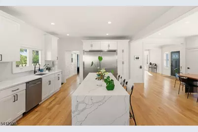 403 Lawnridge Rd, City Of Orange Twp., NJ 07050 - Photo 13