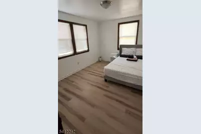 198 Laurel Ave #2, Hazlet Township, NJ 07734 - Photo 3