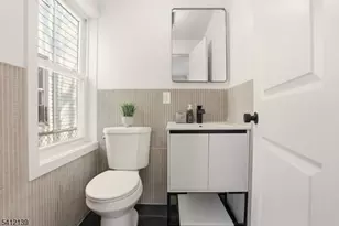 72 Lindsley Ave, Newark, NJ 07106 - Photo 11