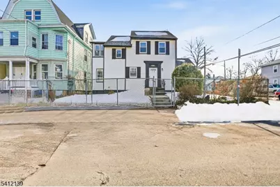 72 Lindsley Ave, Newark, NJ 07106 - Photo 1