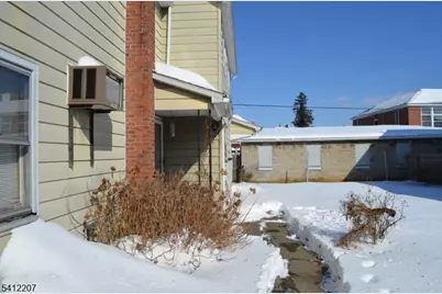 47 Lewis St, Phillipsburg, NJ 08865 - Photo 3