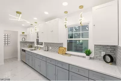 244 Morton Ave, Rahway, NJ 07065 - Photo 23