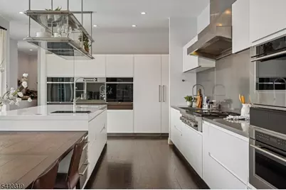 91 Mosle Rd, Peapack Gladstone Boro, NJ 07931 - Photo 11