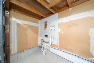 701 McCandless Pl, Linden, NJ 07036 - Photo 27