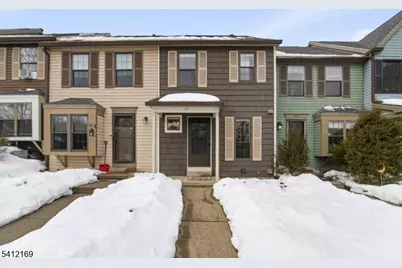 89 Wood Duck Ct, Allamuchy Township, NJ 07840 - Photo 1