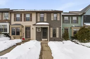 89 Wood Duck Ct, Allamuchy Township, NJ 07840 - Photo 1