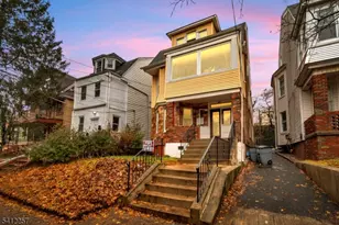 45 Seymour Ave, Newark, NJ 07108 - Photo 29