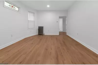 45 Seymour Ave, Newark, NJ 07108 - Photo 9