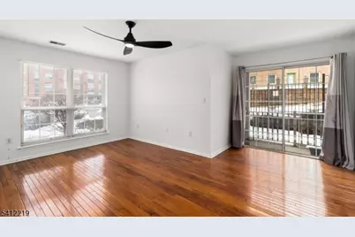 50 Pine St #9G, Montclair, NJ 07042 - Photo 11