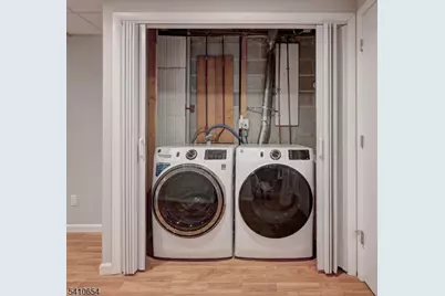 64 Cummings Cir, West Orange Township, NJ 07052 - Photo 23