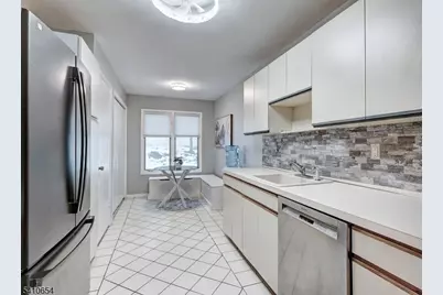 64 Cummings Cir, West Orange Township, NJ 07052 - Photo 9