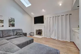 64 Cummings Cir, West Orange Township, NJ 07052 - Photo 5