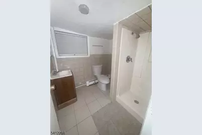 376 N 6th St, Newark, NJ 07107 - Photo 5