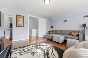 101 E Palisade Ave, Englewood, NJ 07631 - Photo 35