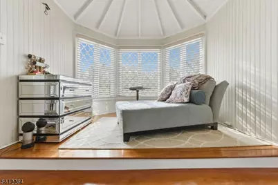 101 E Palisade Ave, Englewood, NJ 07631 - Photo 25