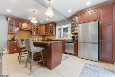 101 E Palisade Ave, Englewood, NJ 07631 - Photo 15