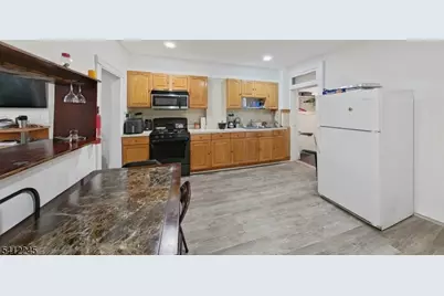 194 Astor St, Newark, NJ 07114 - Photo 3