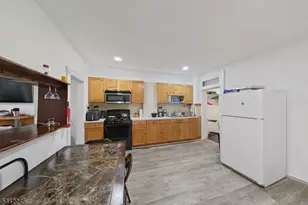 194 Astor St, Newark, NJ 07114 - Photo 3