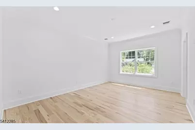 13 Penwood Rd, Livingston, NJ 07039 - Photo 9